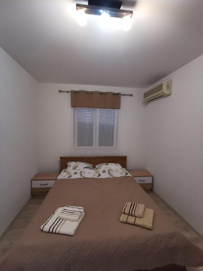 Holiday Home Kalicanin Бар Экстерьер фото