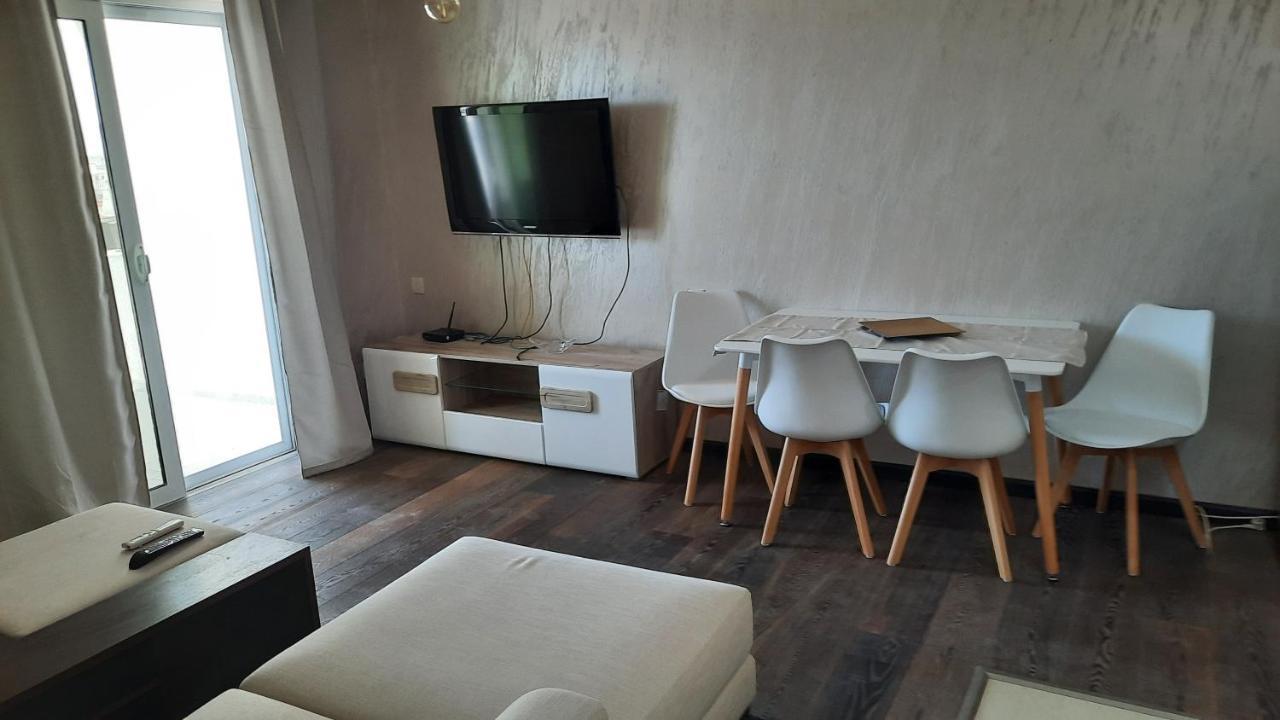 Holiday Home Kalicanin Бар Экстерьер фото