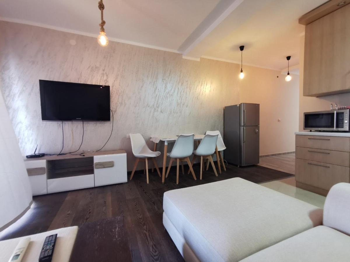 Holiday Home Kalicanin Бар Экстерьер фото