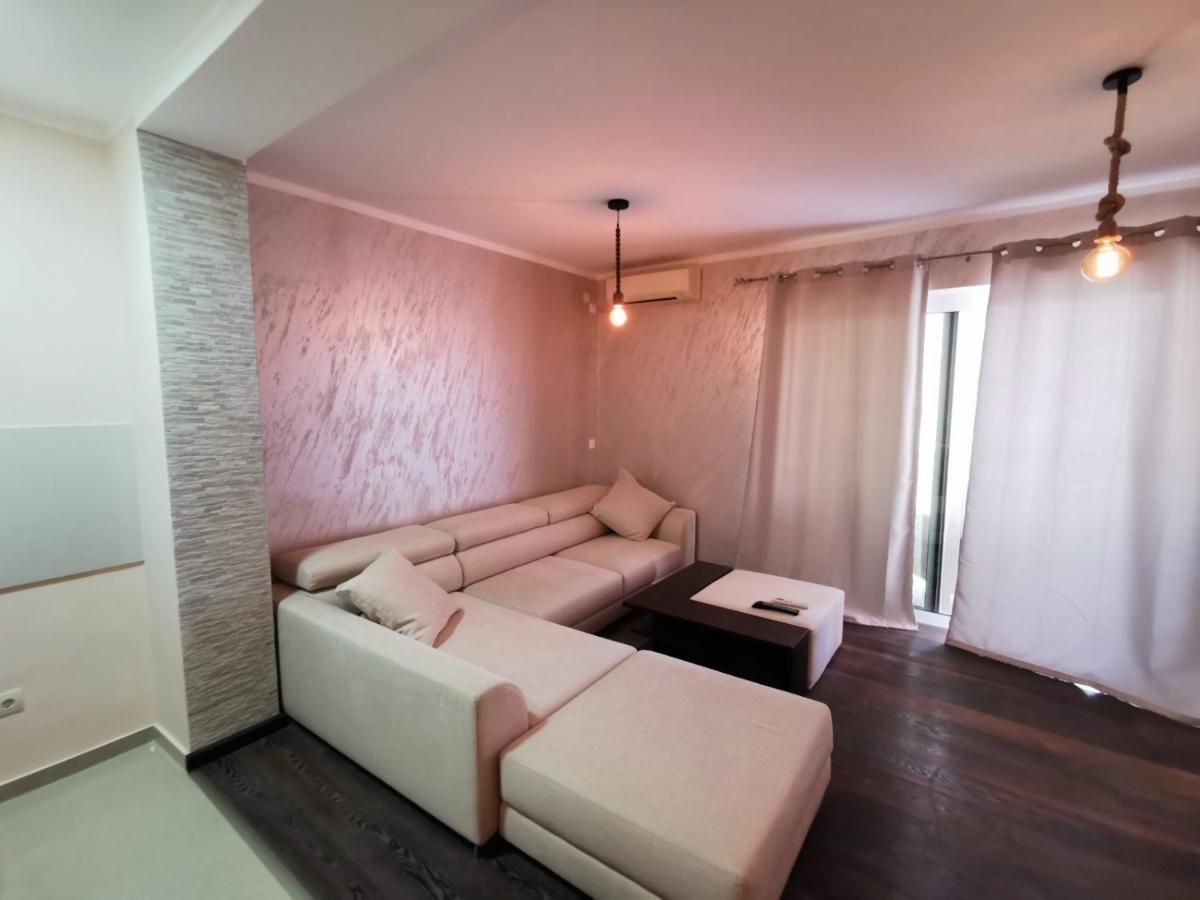 Holiday Home Kalicanin Бар Экстерьер фото