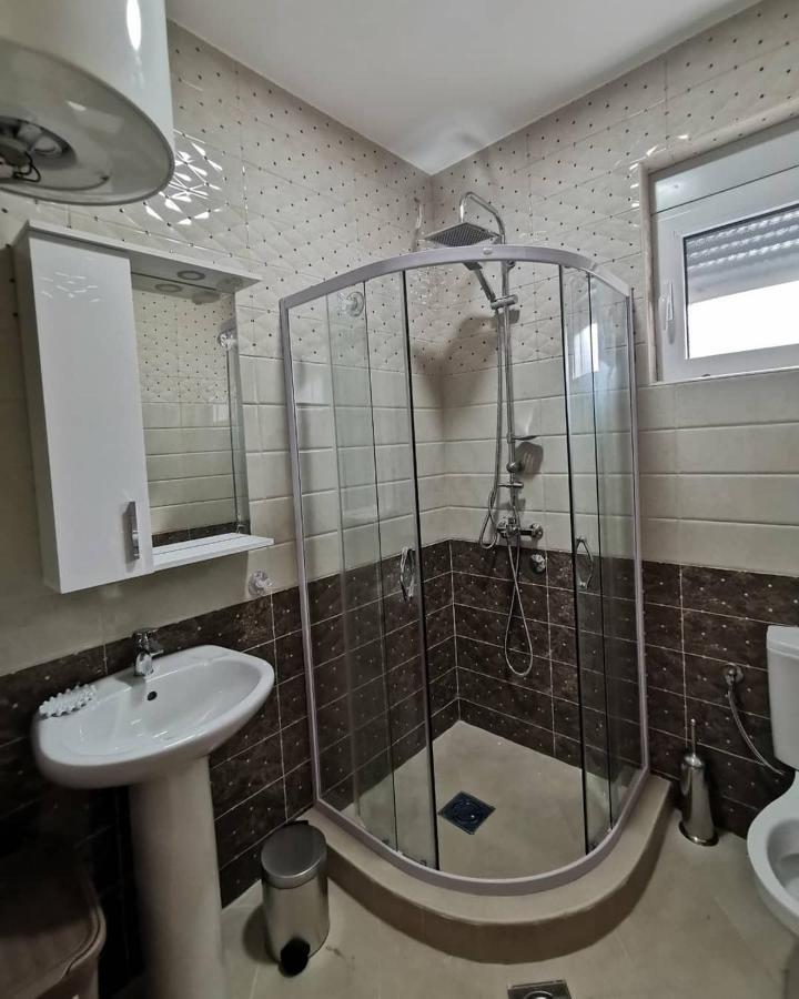 Holiday Home Kalicanin Бар Экстерьер фото