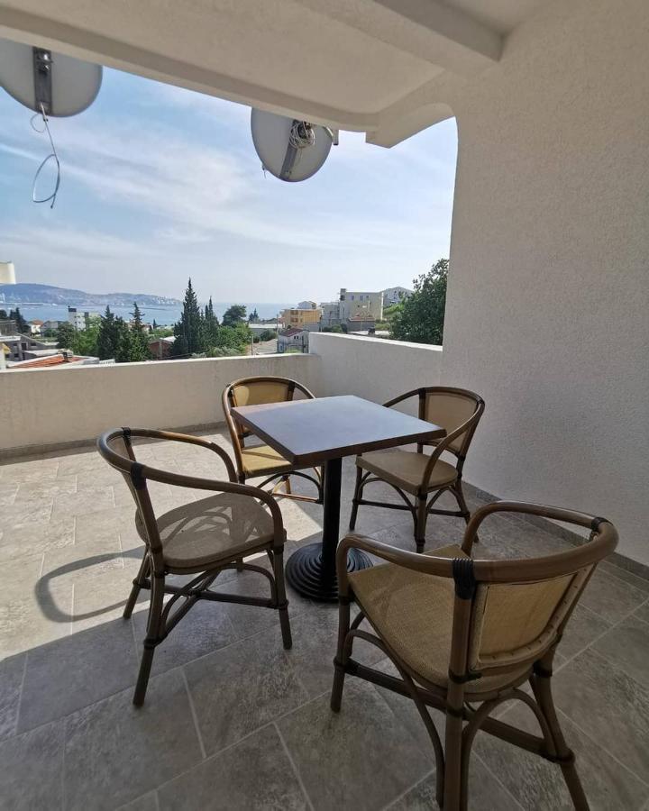 Holiday Home Kalicanin Бар Экстерьер фото