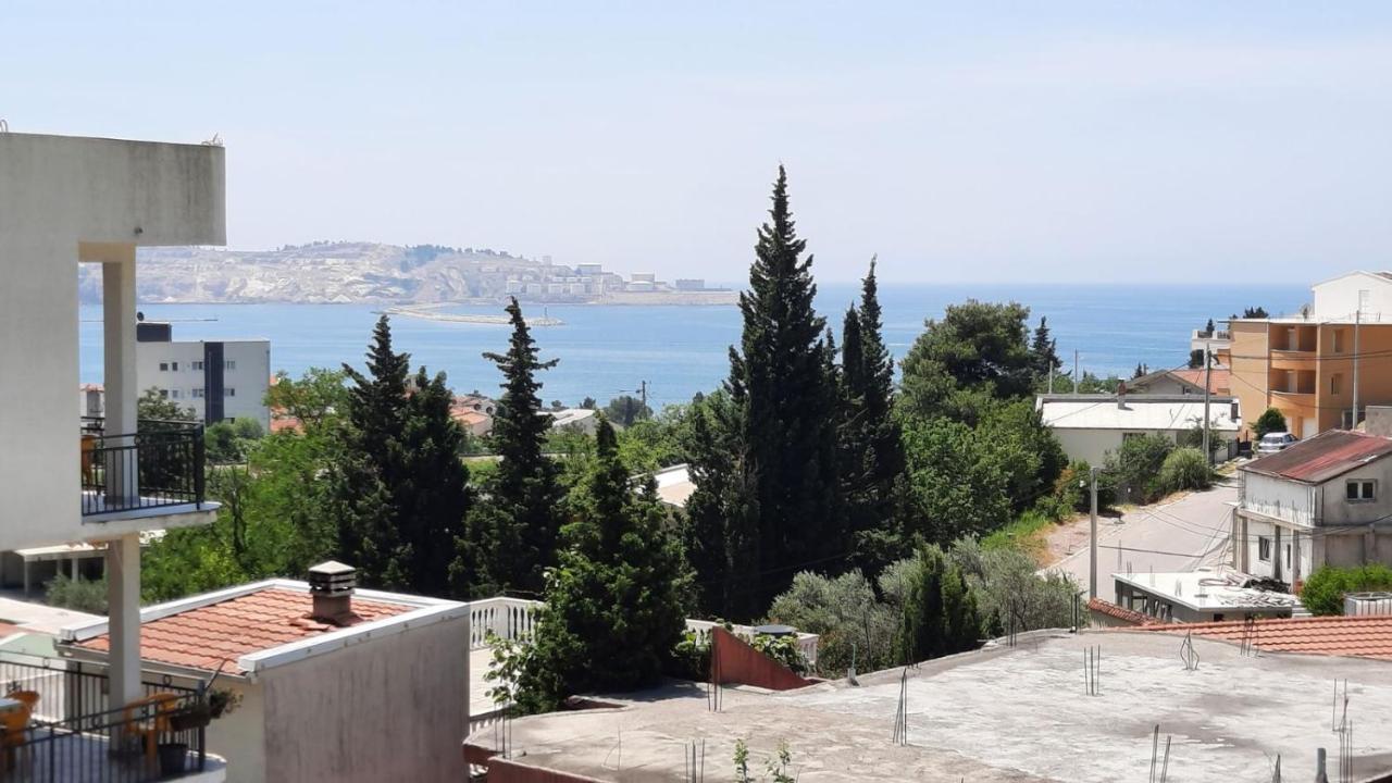 Holiday Home Kalicanin Бар Экстерьер фото